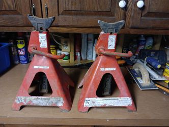 Stand Jacks