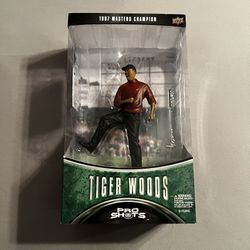 Upper Deck Pro Shots 1997 Masters Champion Tiger Woods Collector’s Edition Figure Including Upper Deck 1997 Masters Champion Fist Pump Trading Card