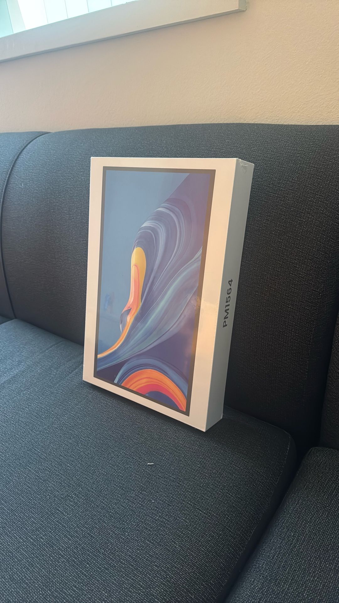 PM1564 OLED Portable Monitor Screen