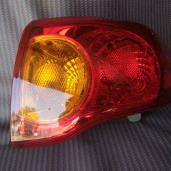 Tail Light Toyota Corolla Right Side 2009 $70.