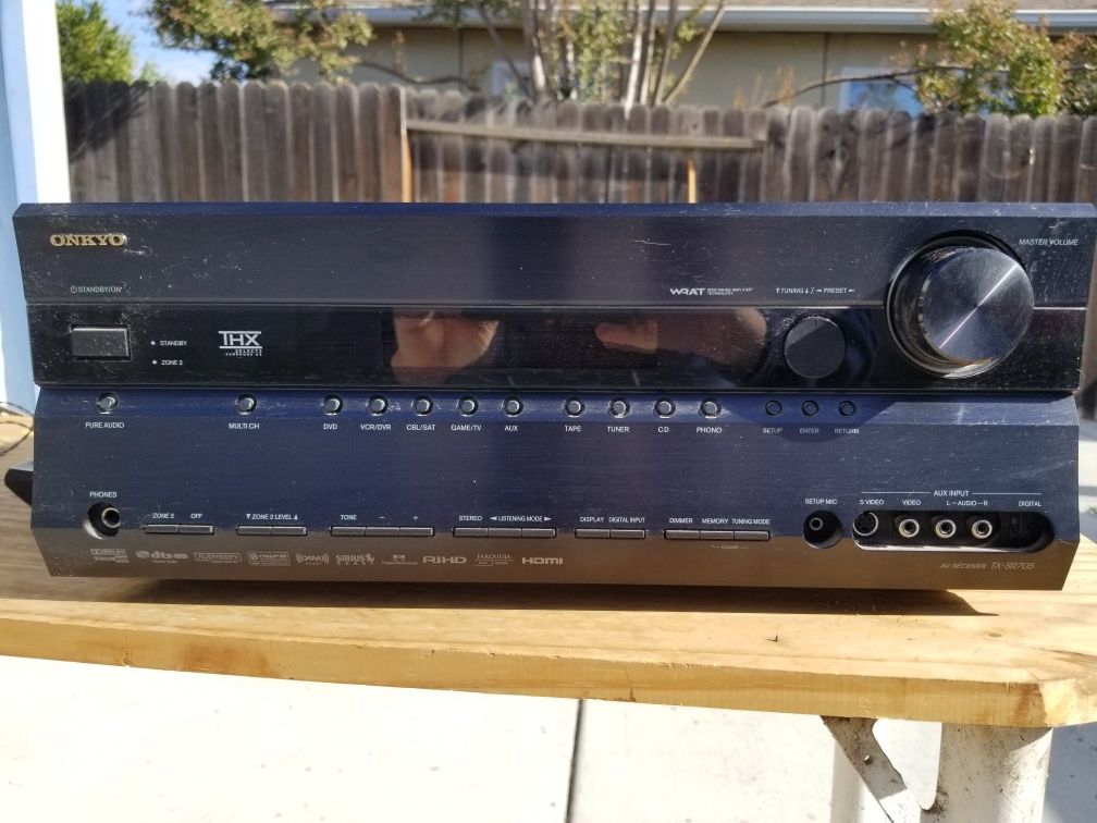 Onkyo TX-SR705