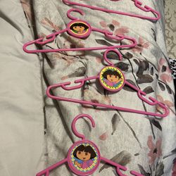 Kids Hangers Set 4