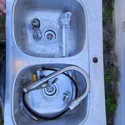 Stainless Steel Sink & Faucet