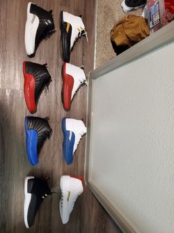 Jordan retro 12s...PACKAGE