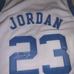 Michael Jordan Jersey UNC Tar Heels #23 Size 54 Hardwood Legends 