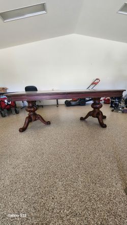 Very large solid wood extending Table