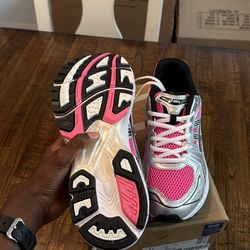 pink asics glo
