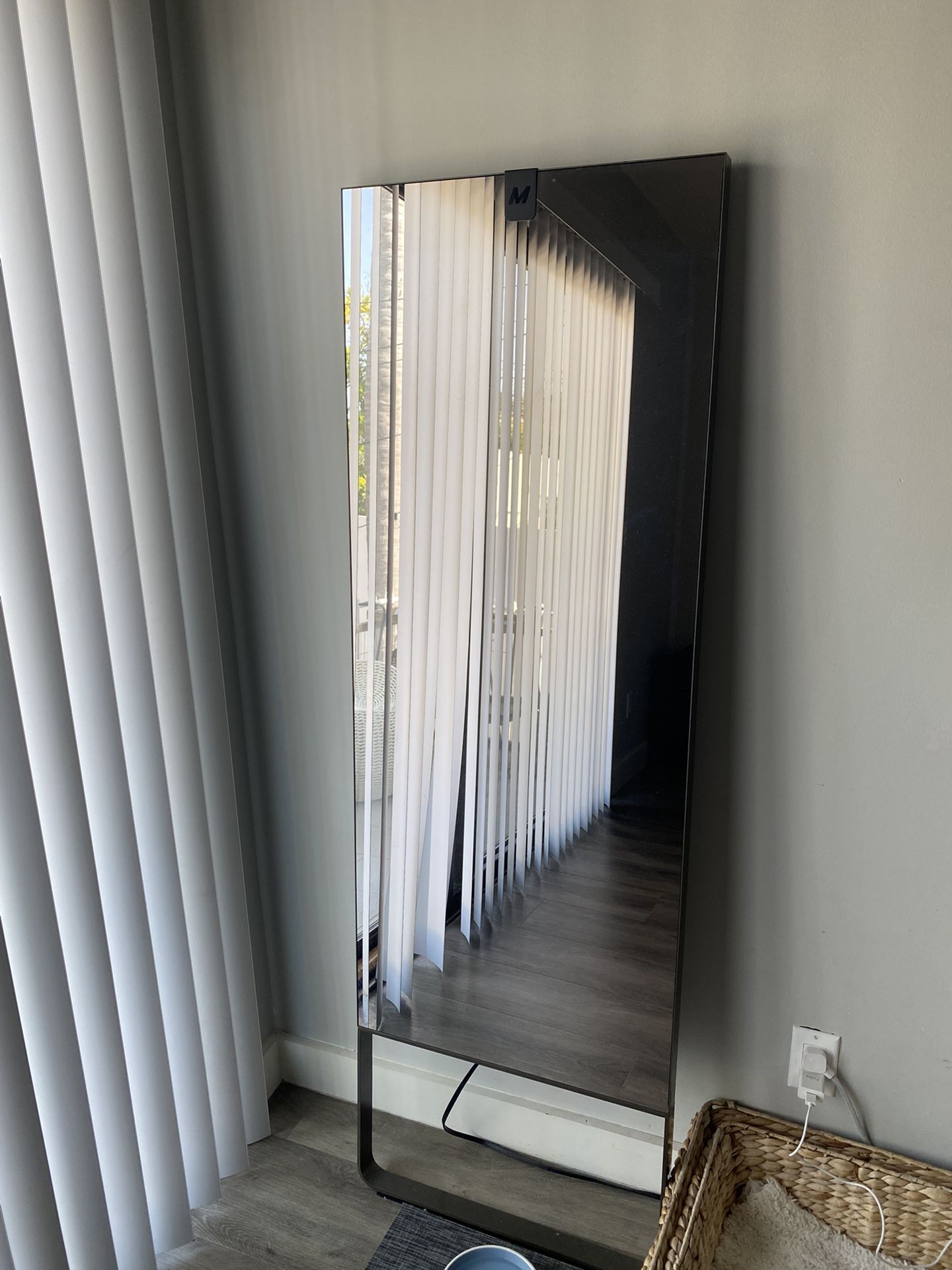 Lululemon Mirror