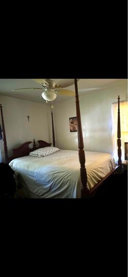 Queen size bed