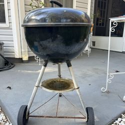 Weber Grill + Galvanized Charcoal Bucket