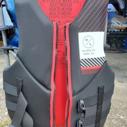 Life Vest - Men