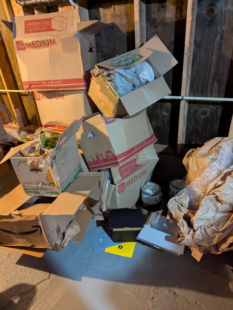 Free Moving Boxes