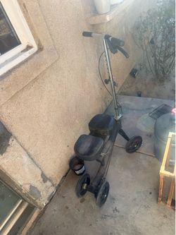 Knee scooter