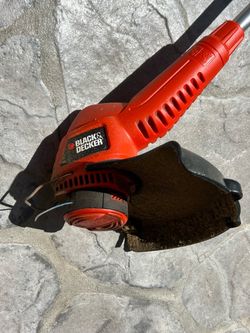 Black & Decker Electric String Trimmer / Edger
