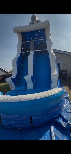 Jumper-Water-Slide