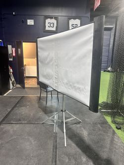 Accolade Duet Ultra Portable Projector Screen – ELPSC80