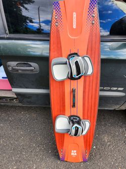 Slingshot Luna V2