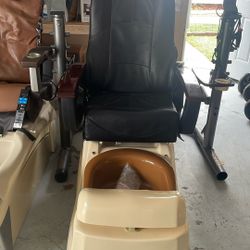 Tru Touch pedicure chair
