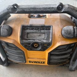 Dewalt Speaker 