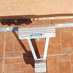 Quick Click Ladder Stabilizer