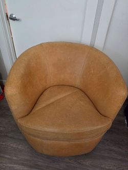 Leather Swivel seat