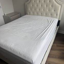 Upholstery Bed Frame And Mattress 