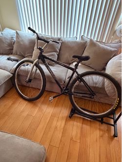 Throne bike