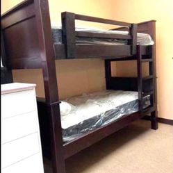 Twin/ Twin  Pinewood Bunk Bed (Matress Included )