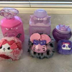 Pikmi Pops Cheeki Puffs - 3 piece Collectible Shimmer Plush Toy in Small Perfume 