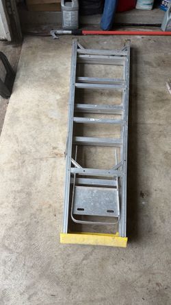 Aluminum 6 ft ladder