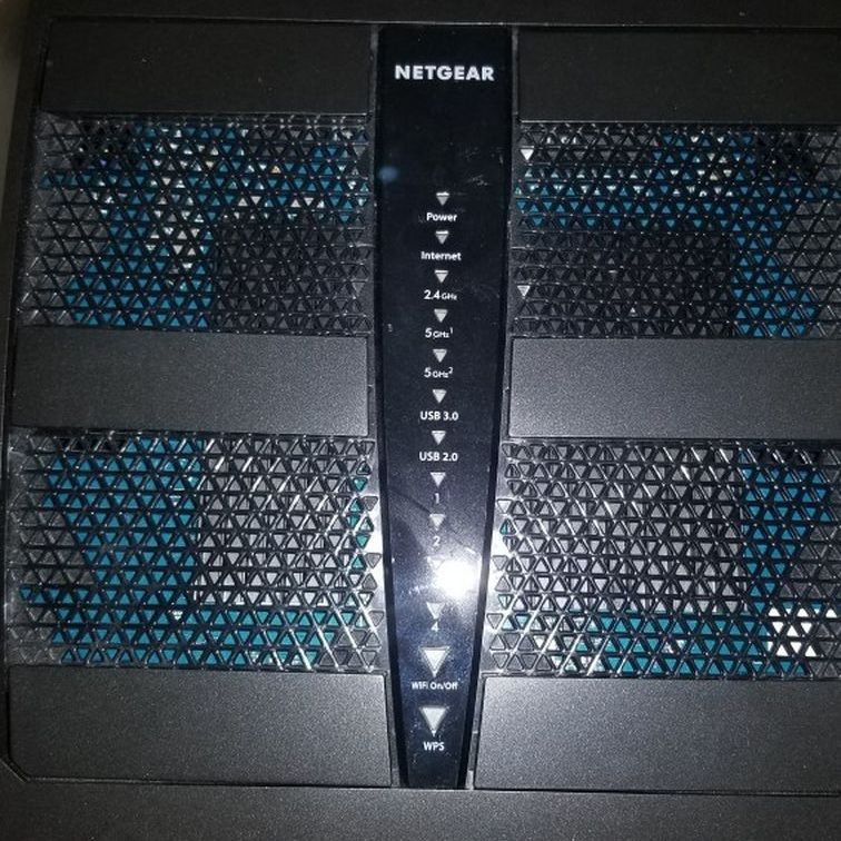 Netgear Nighthawk X6 AC3200 R8000 router