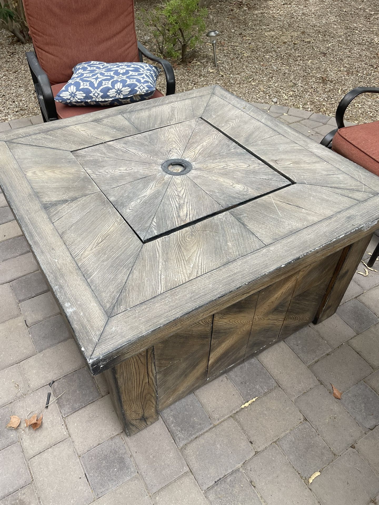 Fire Pit Table for Sale in Las Vegas, NV OfferUp