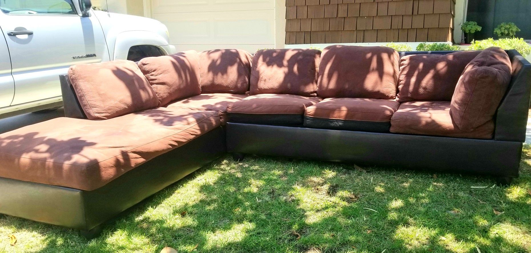 FREE!!! Sectional Couch