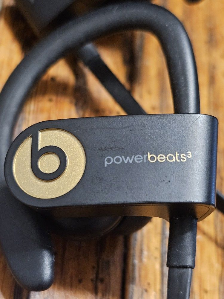 Beats by Dr. Dre Powerbeats3 Wireless Headphones - Trophy Gold