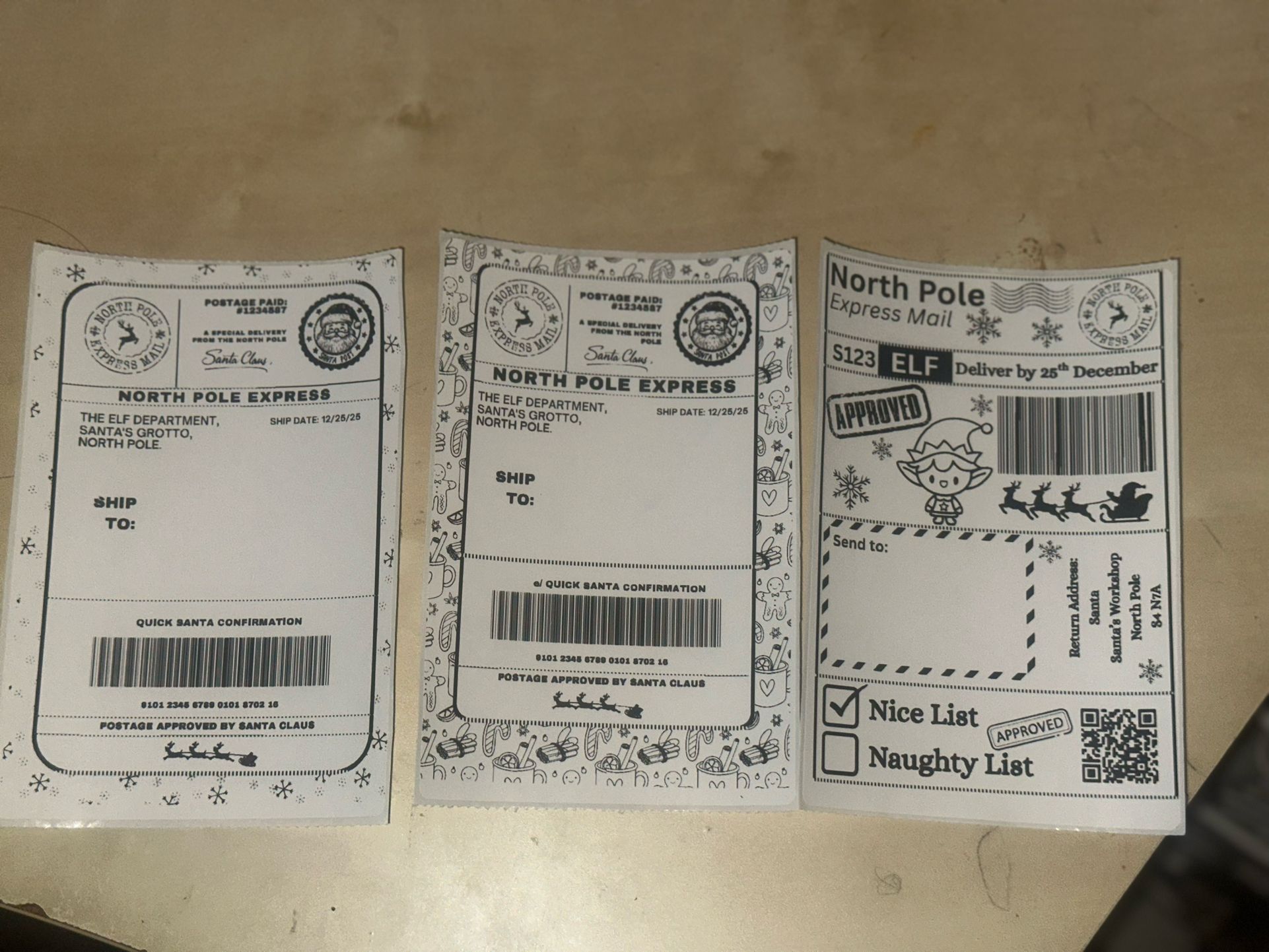 North Pole/ Christmas Shipping Labels (30)