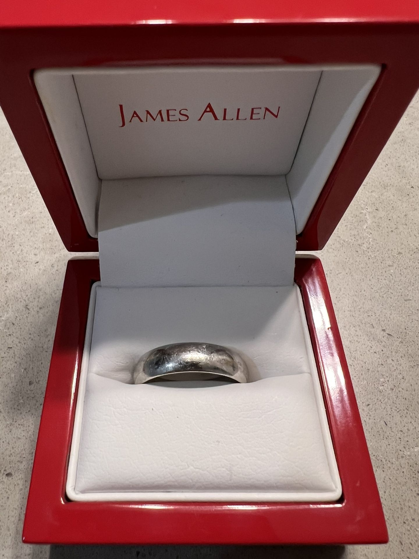 James Allen Platinum 6mm Slightly Domed Comfort Fit Wedding Ring [Size 10]