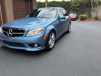 Mercedes Benz