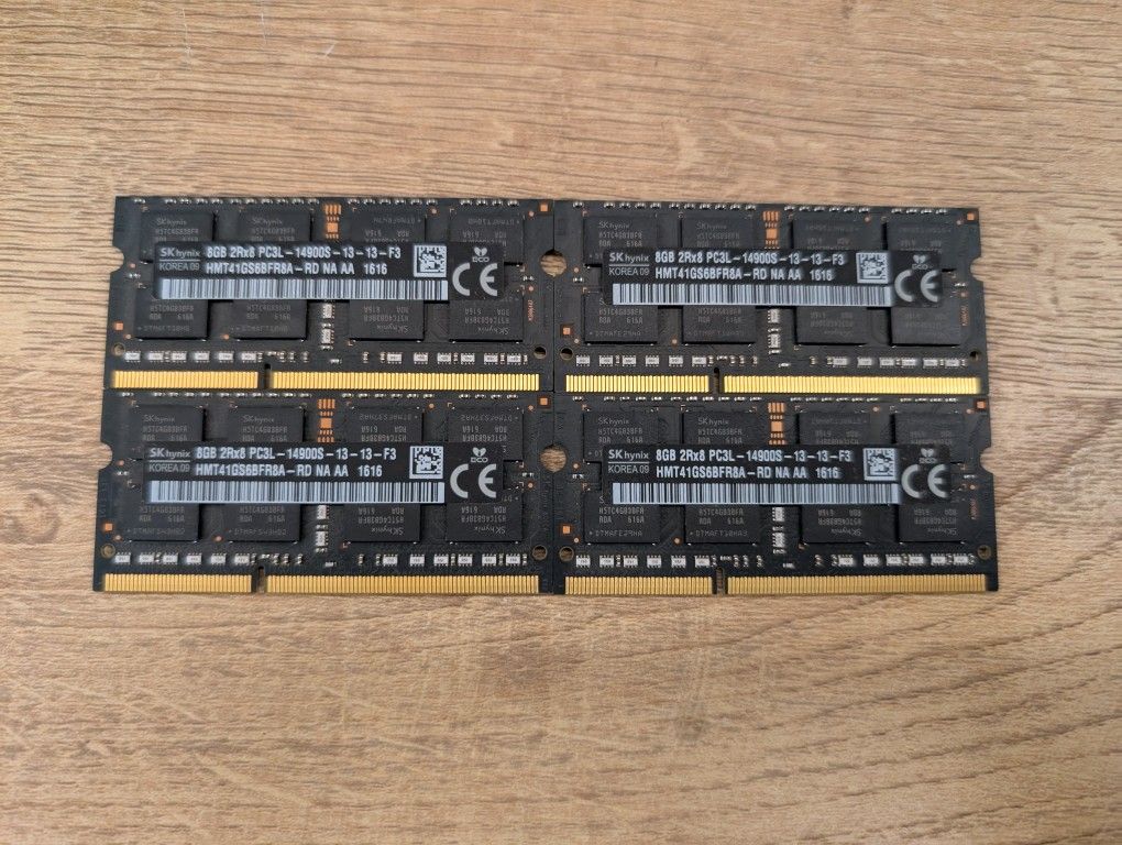 LOT OF 4 8GB 2Rx8 PC3L-14900S Laptop RAM Memory