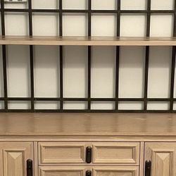 Beautiful Baker’s Rack