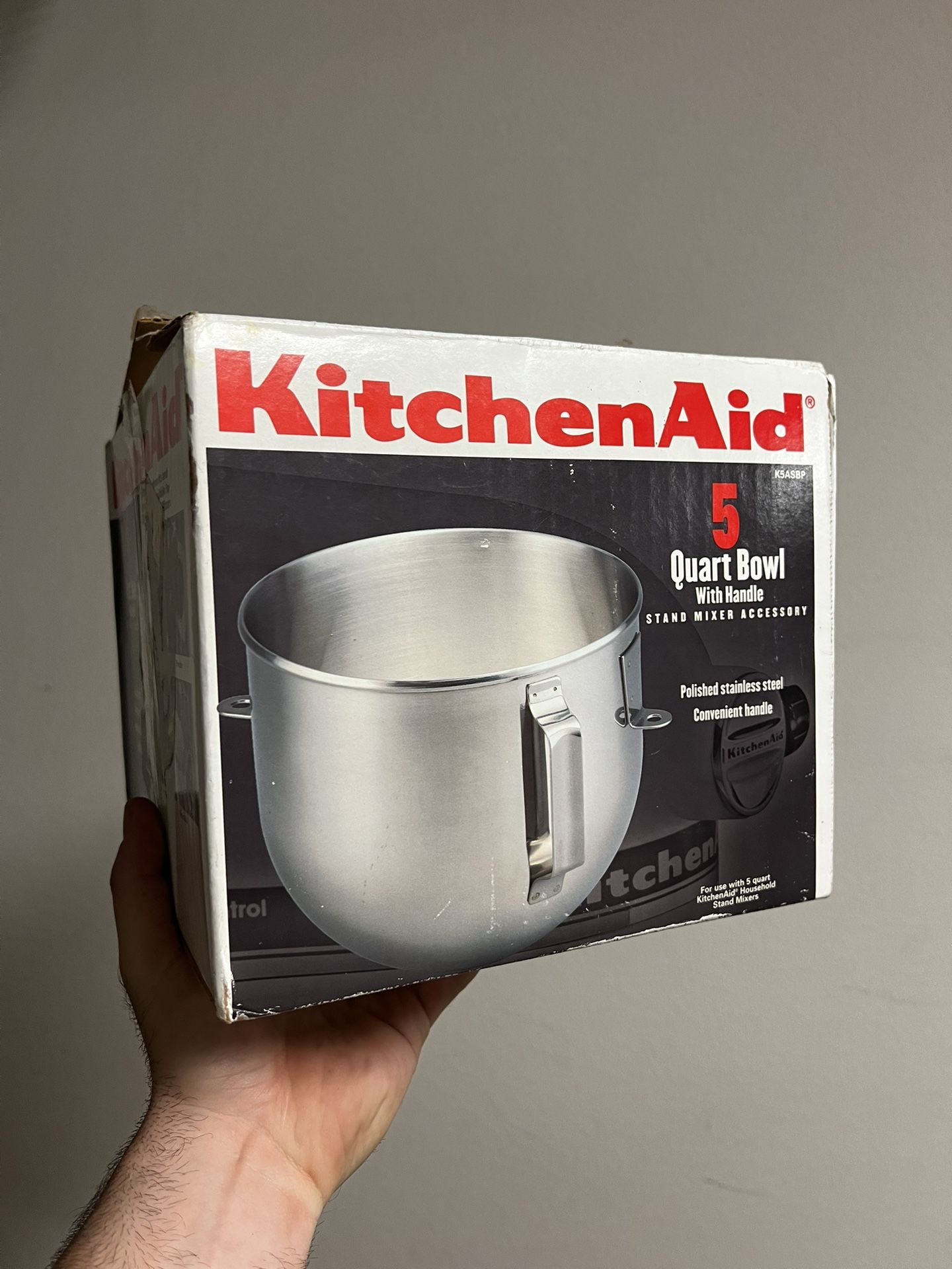 KitchenAid 5 Quart Polished Stainless Steel Bowl with Flat Handle for your Bowl-Lift Stand Mixer - K5ASBP