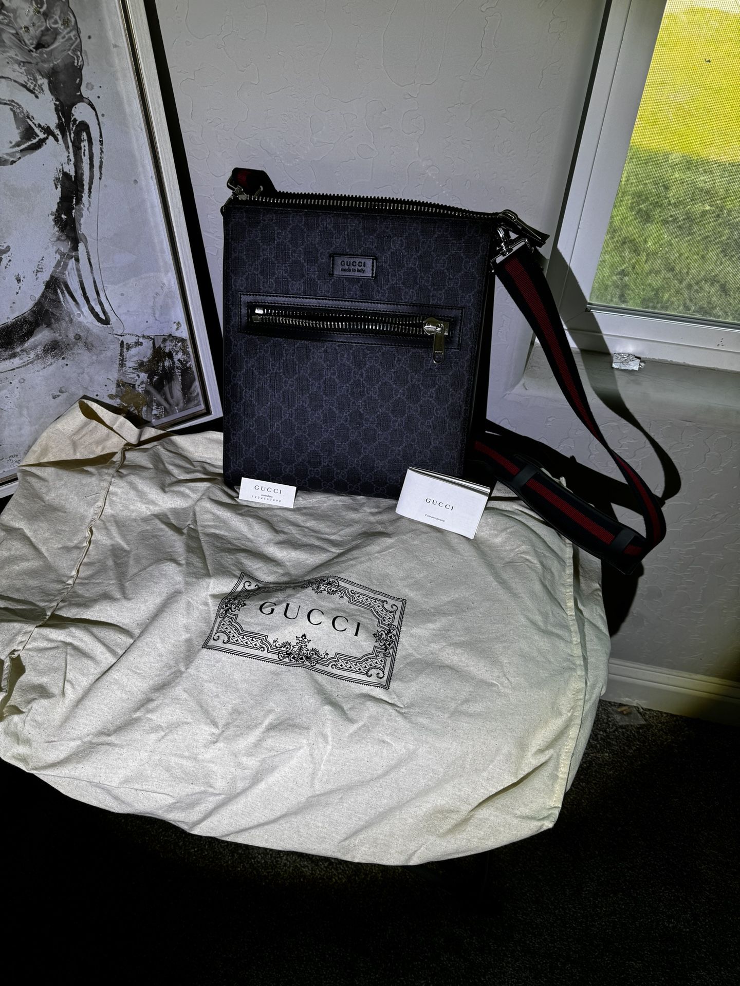 Discontinued Pristine Condition Gucci GG Black Messenger Cross Body Bag