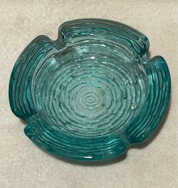 Small vintage Anchor Hocking Soreno ashtray