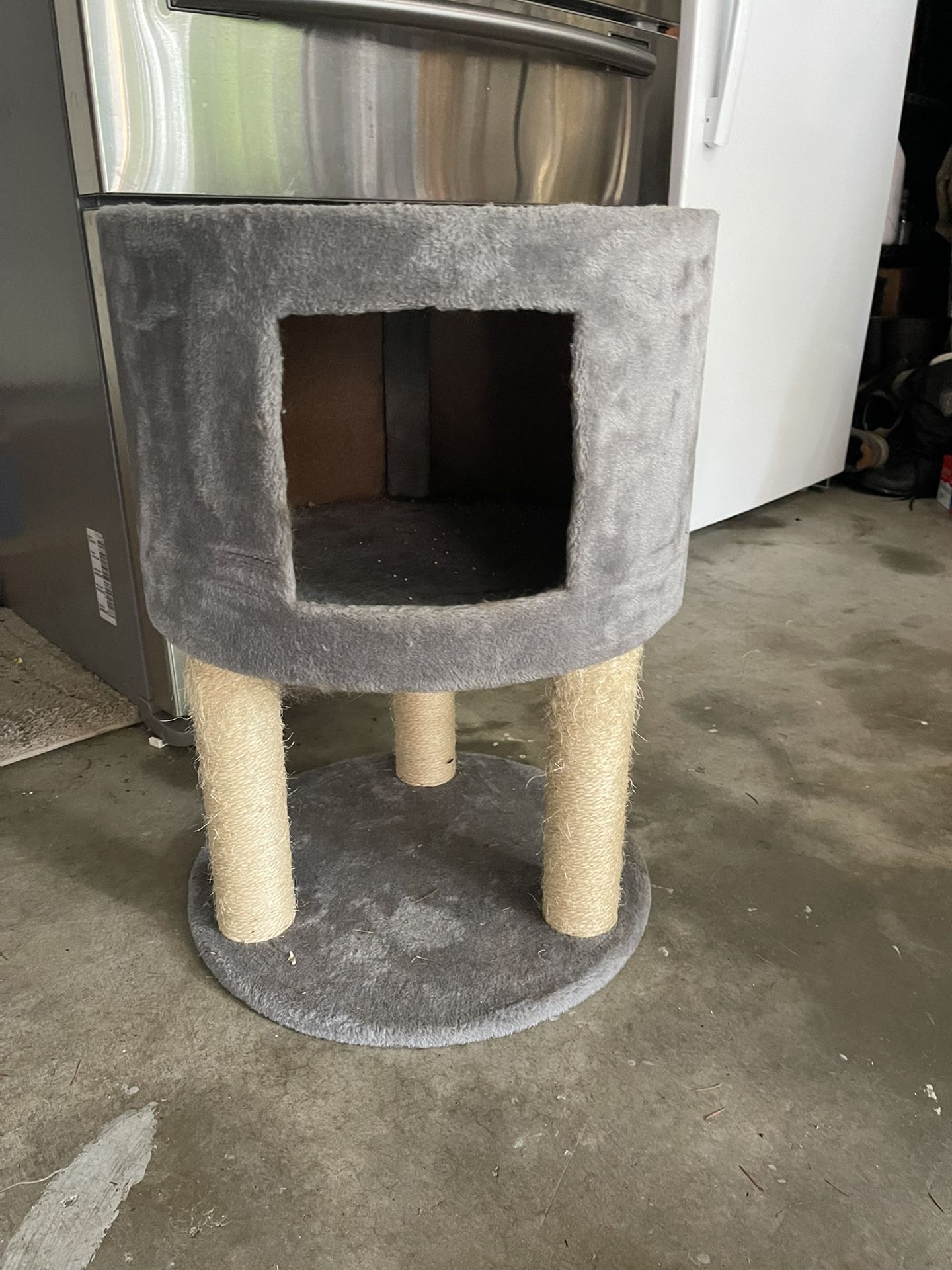 Cat Hideaway.