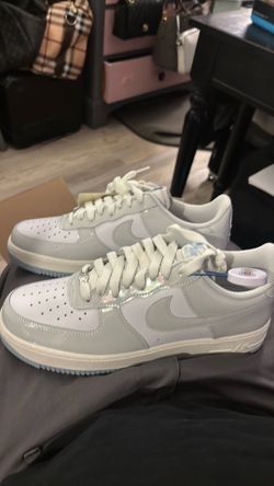 White/cement Air Force 1. Men’s