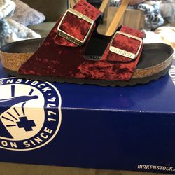 New never Worn Birkenstock’s Sz. 38