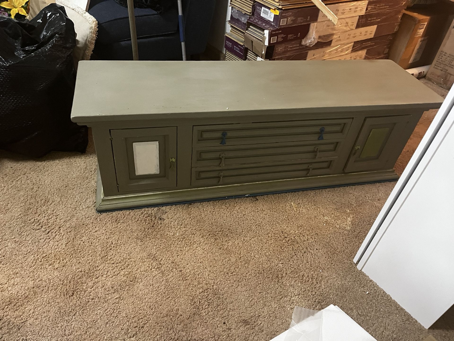 Large Table Or Chair With Storage Drawers