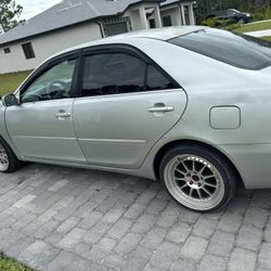 Toyota Camry Le 2006