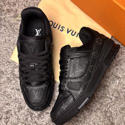 Lv Shoe Size 9