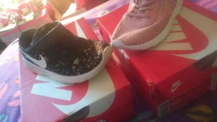 Nike Girls 10c
