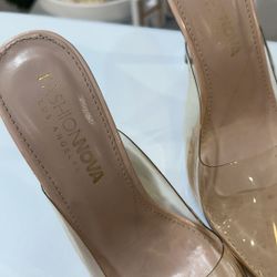 Fashion Nova Nude Heels Size 8 Ladies 